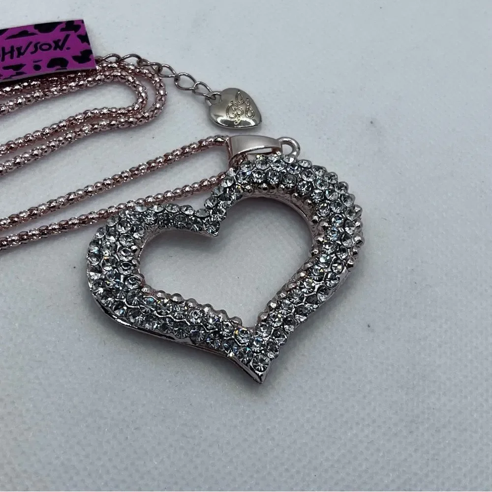NECKLACE! Betsey Johnson Crystal Heart Pendant w/ “Rosegold” chain BNWT - Picture 3 of 8